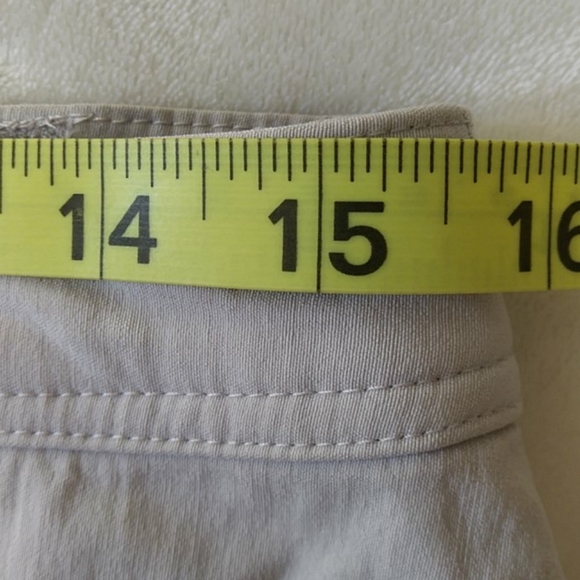 Stretch Western Pleated Silver Accent Gray Skirt - Picture 11 of 12